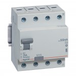 Выключатель дифференциального тока RX3 300мА 40А 4П AC, артикул 402071  Legrand