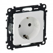   Valena LIFE.Силовая розетка 2К+З 16А 250В с лицевой панелью.Винтовые зажимы.Белая, артикул 753424