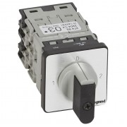 Кулачковый переключатель Legrand PR 12, 2 позиции, 16А, артикул 027493